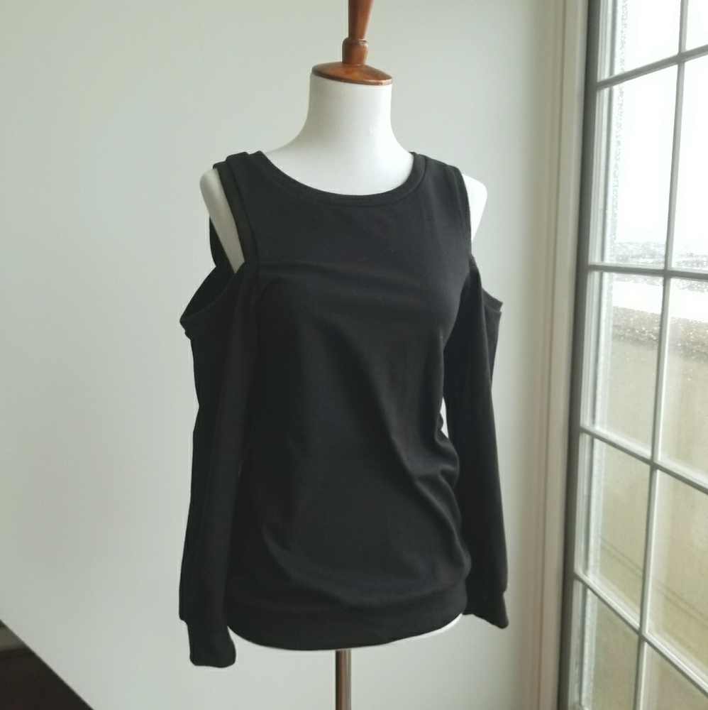 Shoulder Sweater